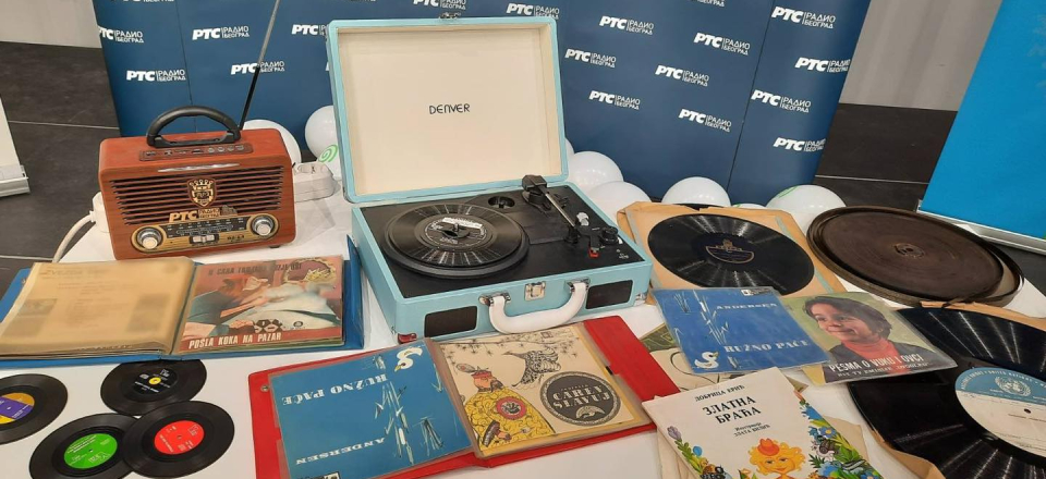 RTS CAROUSEL CHILDREN RADIO PREENTATION