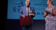 Uručenjem nagrada “Mali princ” Feng Li i Zdravku Mićanoviću svečano otvoren  32. Međunarodni festival pozorišta za decu Subotica