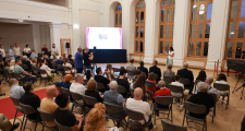 Uručenjem nagrada Todoru Valovu i Gunaru Hornu svečano otvoren 33.  Međunarodni festival pozorišta za decu Subotica